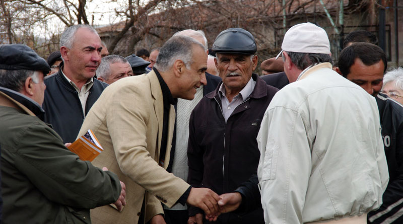 Րաֆֆի Հովհաննիսյանը եւ «Ժառանգության» ցուցակի անդամներն այցելեցին Կոտայքի մարզ