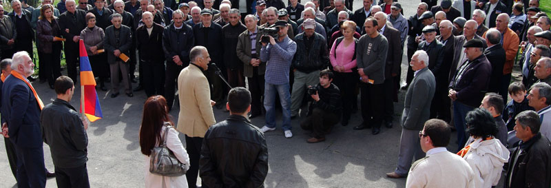 Րաֆֆի Հովհաննիսյանը եւ «Ժառանգության» ցուցակի անդամներն այցելեցին Կոտայքի մարզ