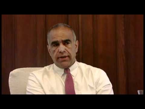 Հարցազրույց նախկին արտգործնախարար Րաֆֆի Հովհաննիսյանի հետ