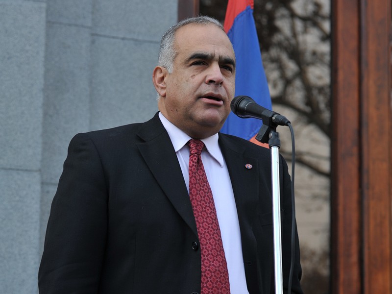 Րաֆֆի Հովհաննիսյանի քարոզարշավը մեկնարկեց