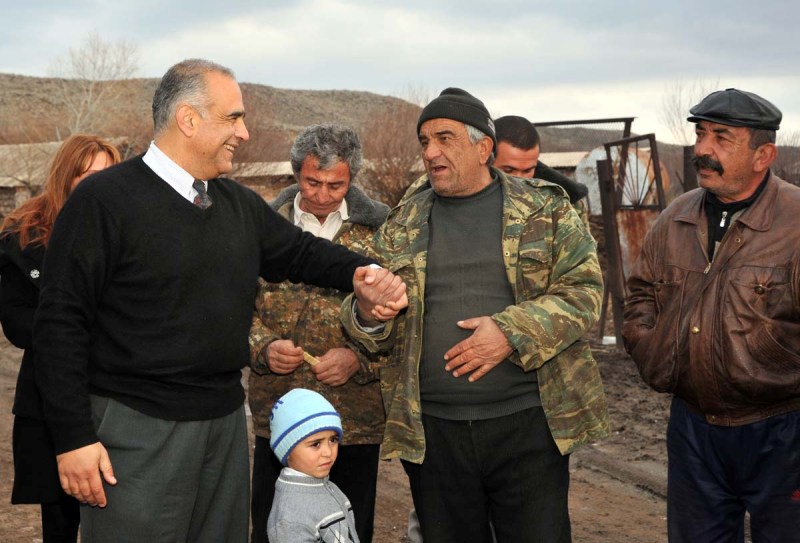 Րաֆֆի Հովհաննիսյան. «Պետությունը պետք է կանգնած լինի գյուղացու կողքին»