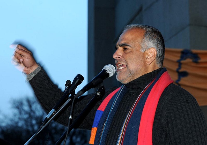 Վեհամոր Ավետարանը մի խառնեք շարժմանը