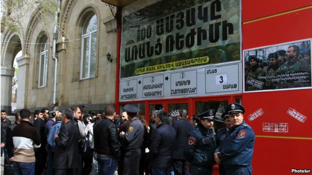 «Ժառանգության» հայտարարությունը Հիմնադիր խորհրդարանի անդամների ձերբալությունների առնչությամբ